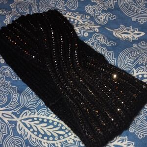Chic Black Knit Headband with Sparkle